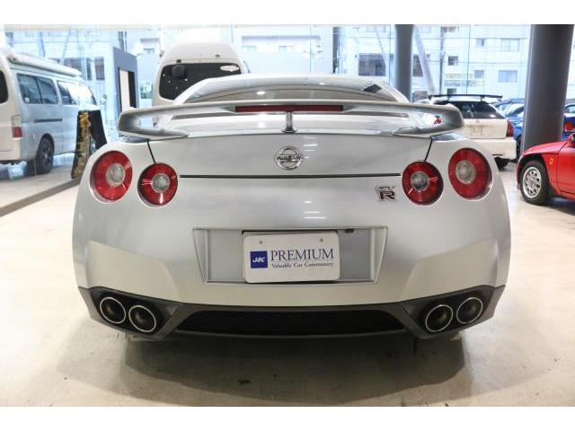 Nissan GT-R 2008-10 7816057-13