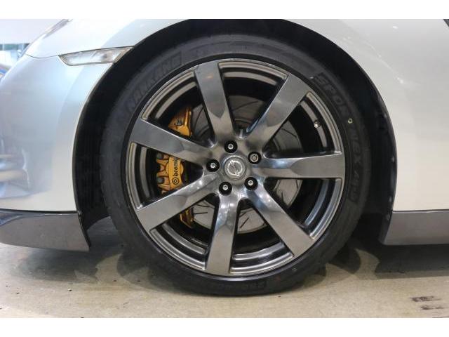 Nissan GT-R 2008-10 7816057-8