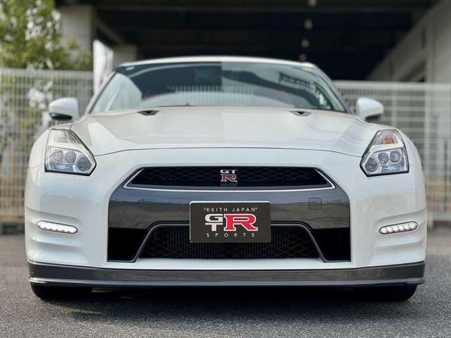 Nissan GT-R 2014-07 7823253-1