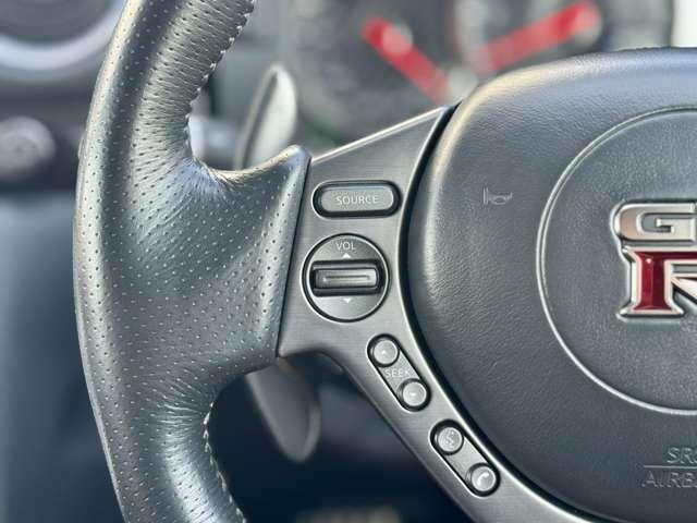 Nissan GT-R 2014-07 7823253-16