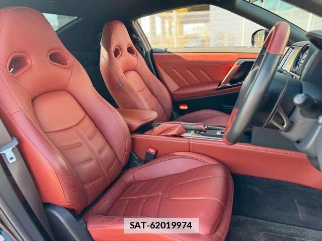 Nissan GT-R 2016-03 7823254-11