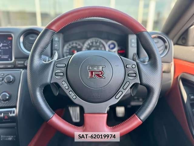 Nissan GT-R 2016-03 7823254-16