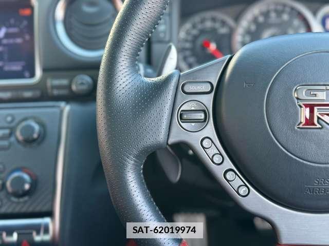 Nissan GT-R 2016-03 7823254-17