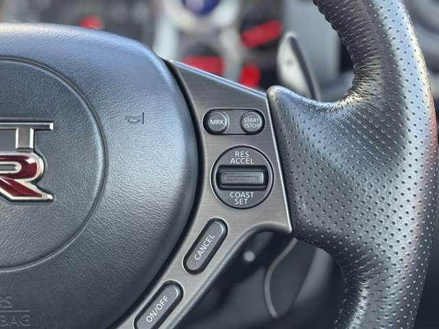 Nissan GT-R 2014-01 7823256-18