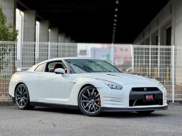 Nissan GT-R 2014-01 7823256-5