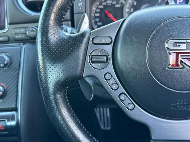 Nissan GT-R 2012-03 7823257-17