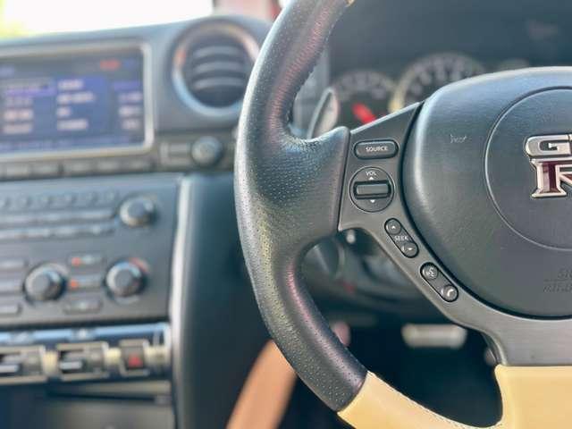 Nissan GT-R 2015-05 7823258-18