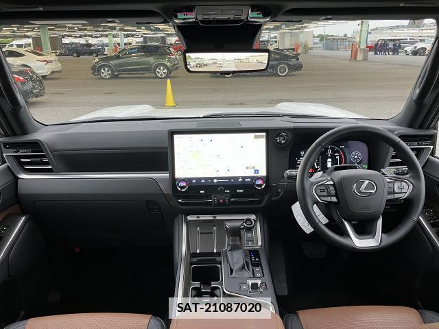 Lexus GX 2025-07 7817977-2