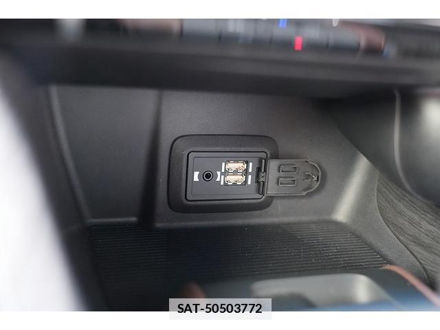 Toyota HARRIER HYBRID 2021-06 7815708-10