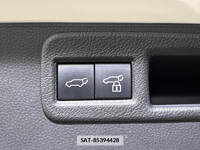 Toyota HARRIER HYBRID 2021-07 7816316-4