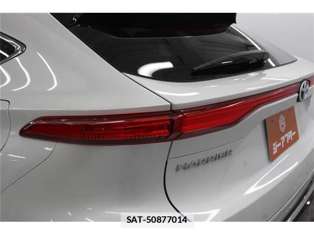 Toyota HARRIER HYBRID 2023-06 7818455-17