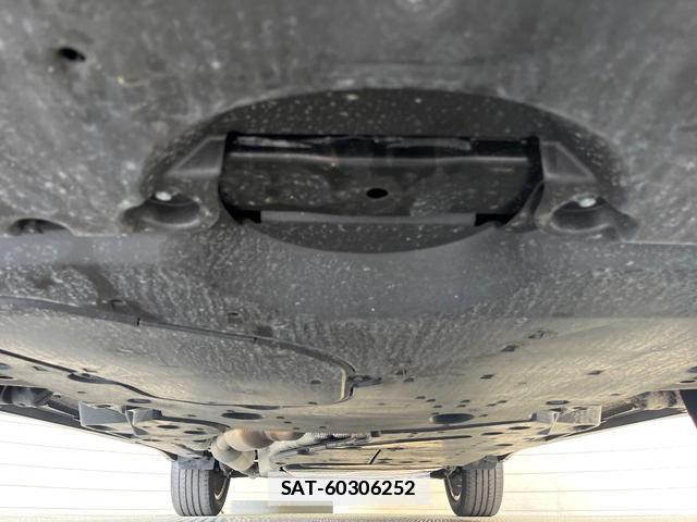 Toyota HARRIER HYBRID 2024-04 7819829-14