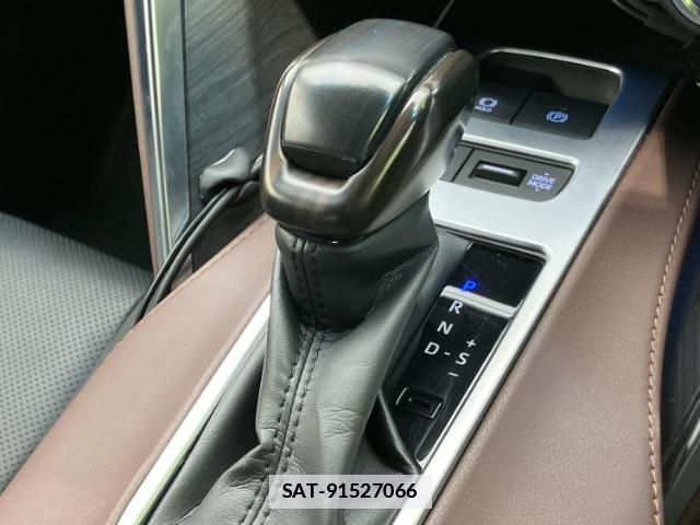 Toyota HARRIER HYBRID 2021-04 7820904-17