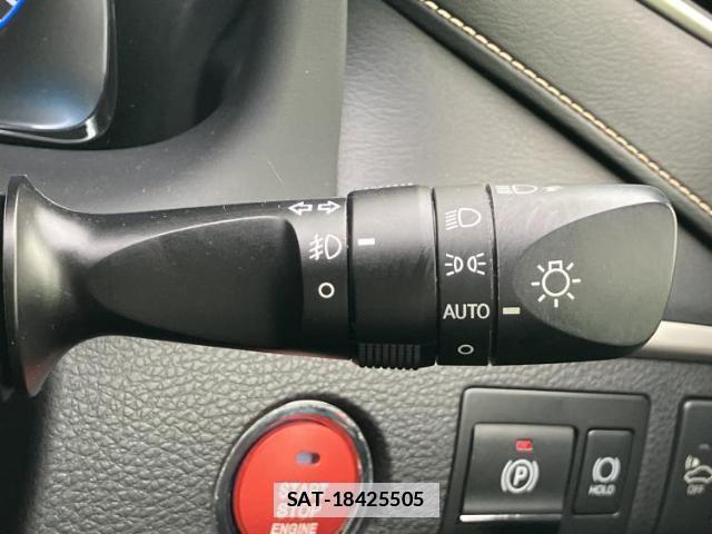 Toyota HARRIER HYBRID 2018-11 7821290-16