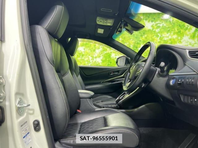 Toyota HARRIER HYBRID 2018-08 7821349-3