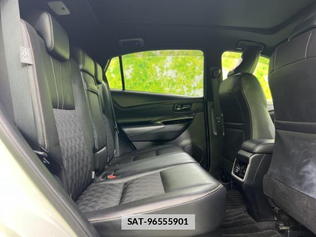 Toyota HARRIER HYBRID 2018-08 7821349-4