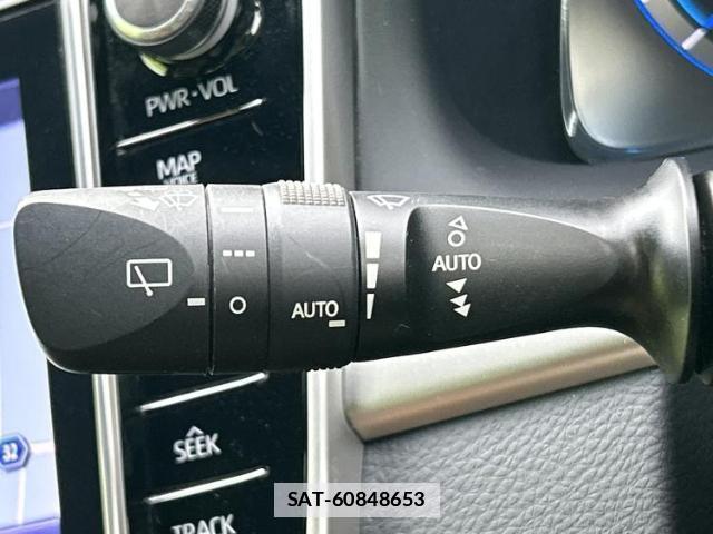 Toyota HARRIER HYBRID 2017-11 7821431-14