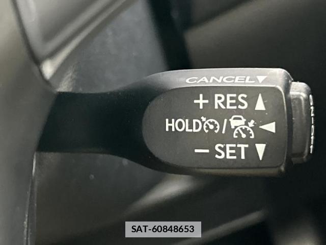 Toyota HARRIER HYBRID 2017-11 7821431-16
