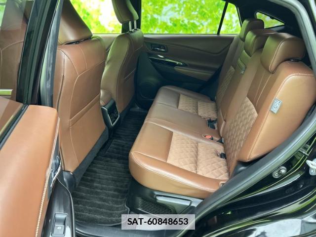 Toyota HARRIER HYBRID 2017-11 7821431-6