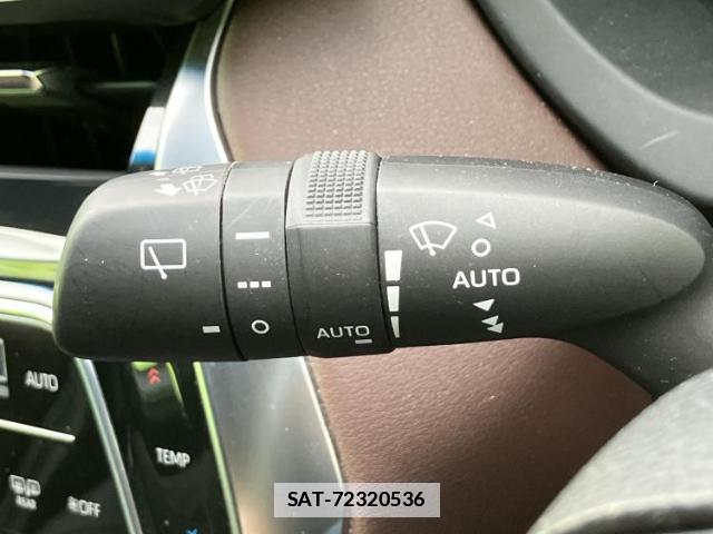 Toyota HARRIER HYBRID 2023-02 7821631-16