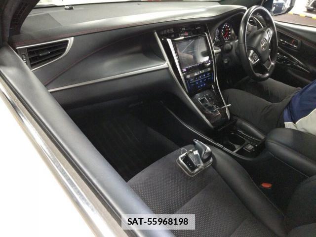 Toyota HARRIER 2020-08 7811444-2