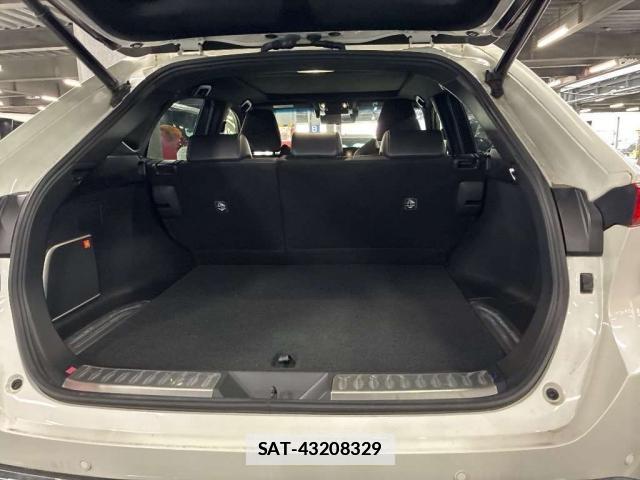 Toyota HARRIER 2022-03 7811460-7