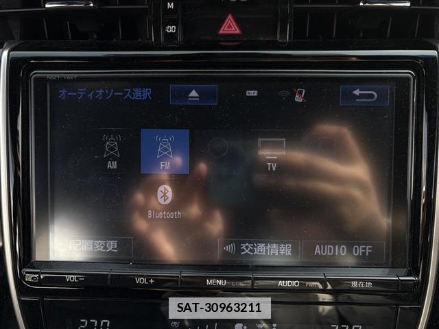Toyota HARRIER 2016-11 7812371-17