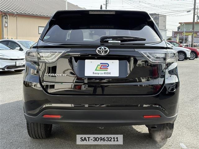 Toyota HARRIER 2016-11 7812371-4