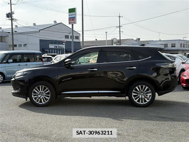 Toyota HARRIER 2016-11 7812371-6
