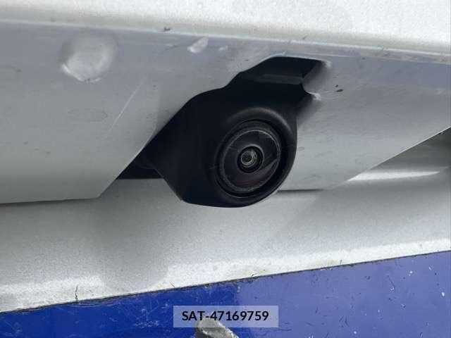 Toyota HARRIER 2023-02 7814138-9