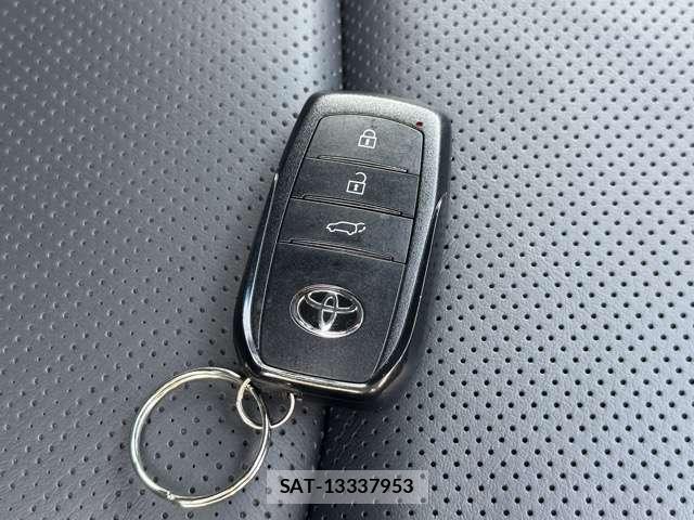Toyota HARRIER 2024-02 7814285-17