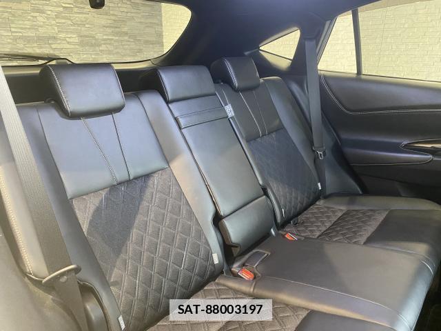 Toyota HARRIER 2015-11 7814637-18