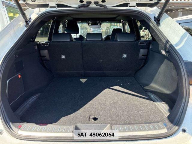 Toyota HARRIER 2025-02 7815126-7