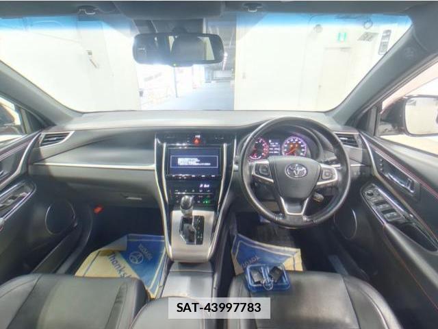 Toyota HARRIER 2017-11 7817249-2