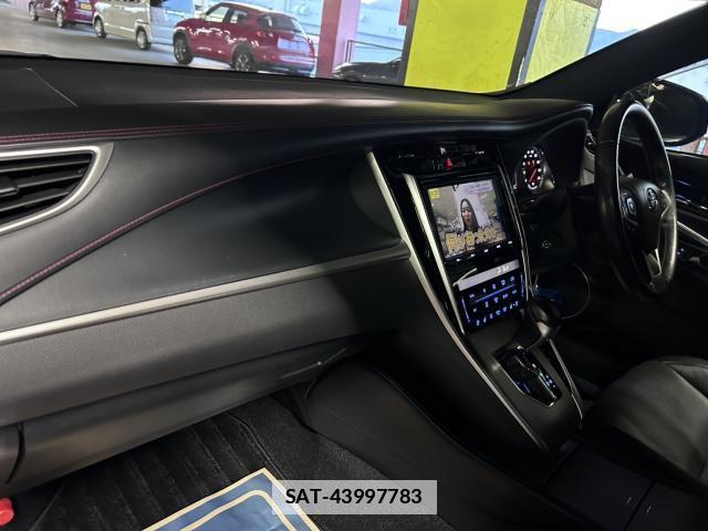 Toyota HARRIER 2017-11 7817249-7