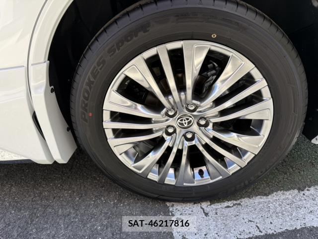 Toyota HARRIER 2026-04 7817784-8