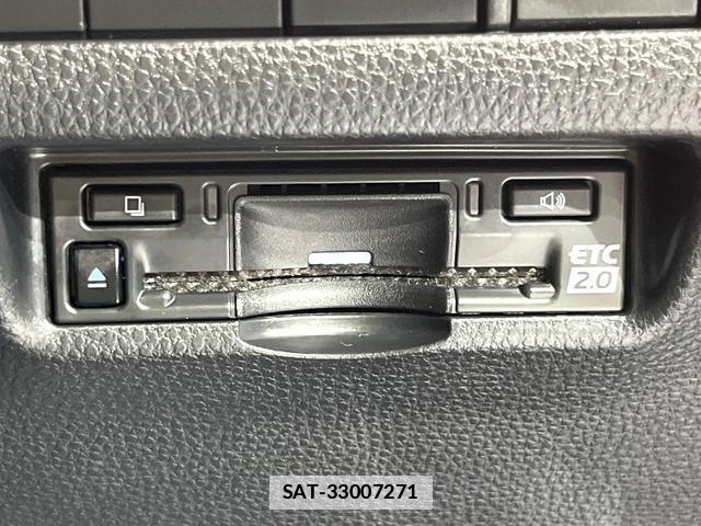 Toyota HARRIER 2023-06 7818973-7