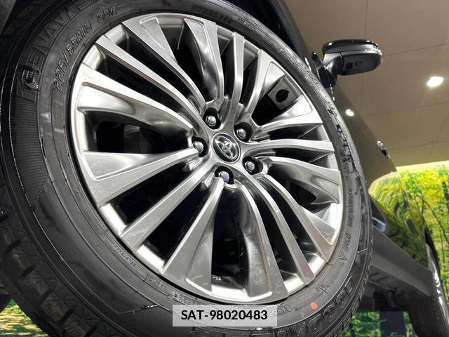 Toyota HARRIER 2021-12 7818980-12