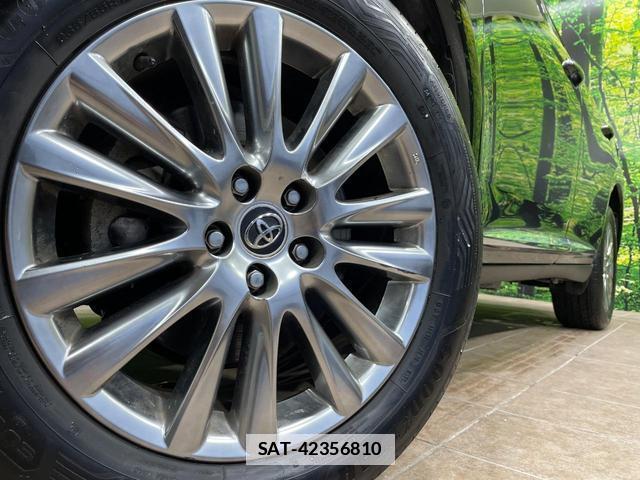 Toyota HARRIER 2017-10 7819375-12