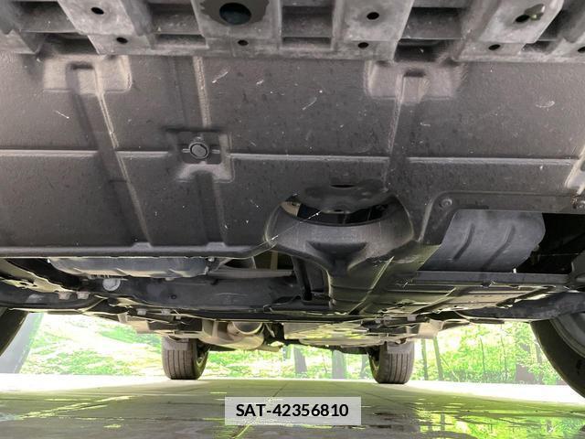 Toyota HARRIER 2017-10 7819375-18