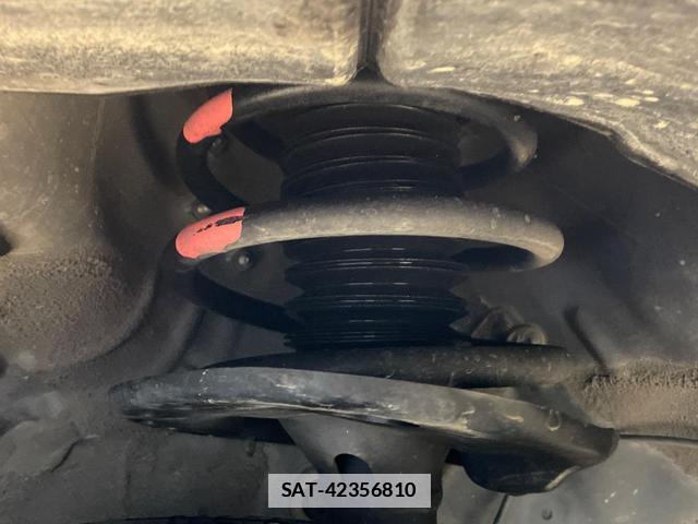 Toyota HARRIER 2017-10 7819375-19