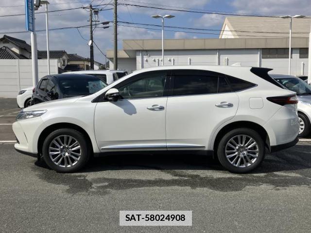 Toyota HARRIER 2018-06 7821087-1