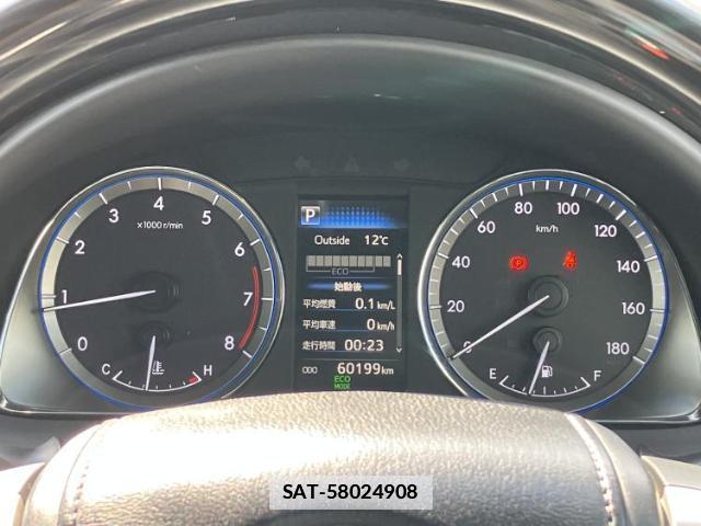 Toyota HARRIER 2018-06 7821087-14