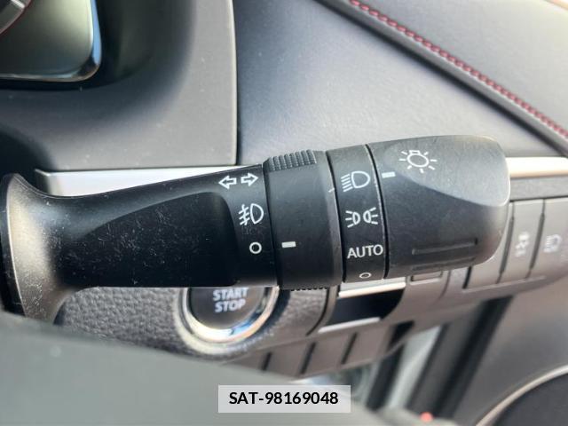 Toyota HARRIER 2017-06 7821382-16