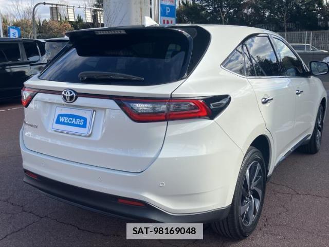 Toyota HARRIER 2017-06 7821382-2