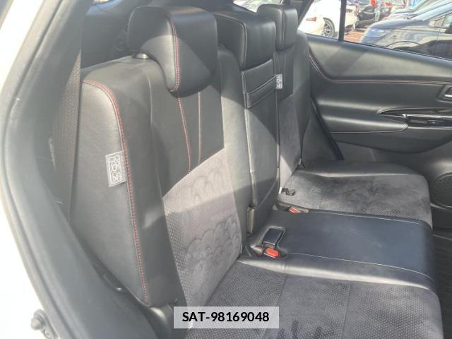 Toyota HARRIER 2017-06 7821382-4