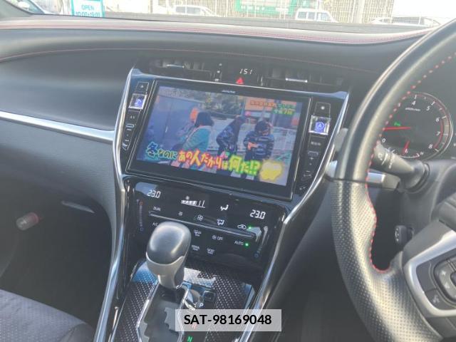 Toyota HARRIER 2017-06 7821382-8