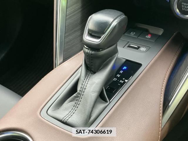 Toyota HARRIER 2021-05 7822168-17