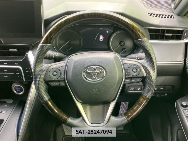 Toyota HARRIER 2022-04 7822175-14