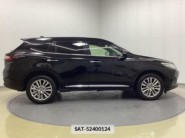 Toyota HARRIER 2019-07 7822688-14